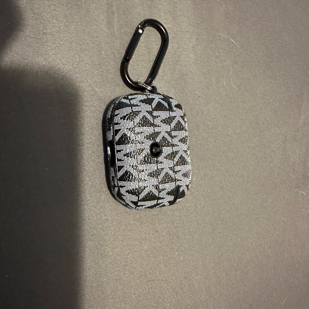 AirPods Pro 2 case